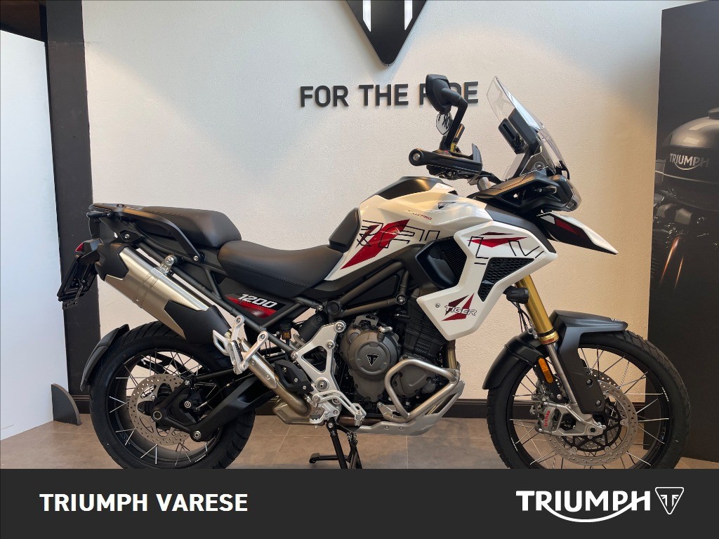 TRIUMPH Tiger 1200 Desert Edition