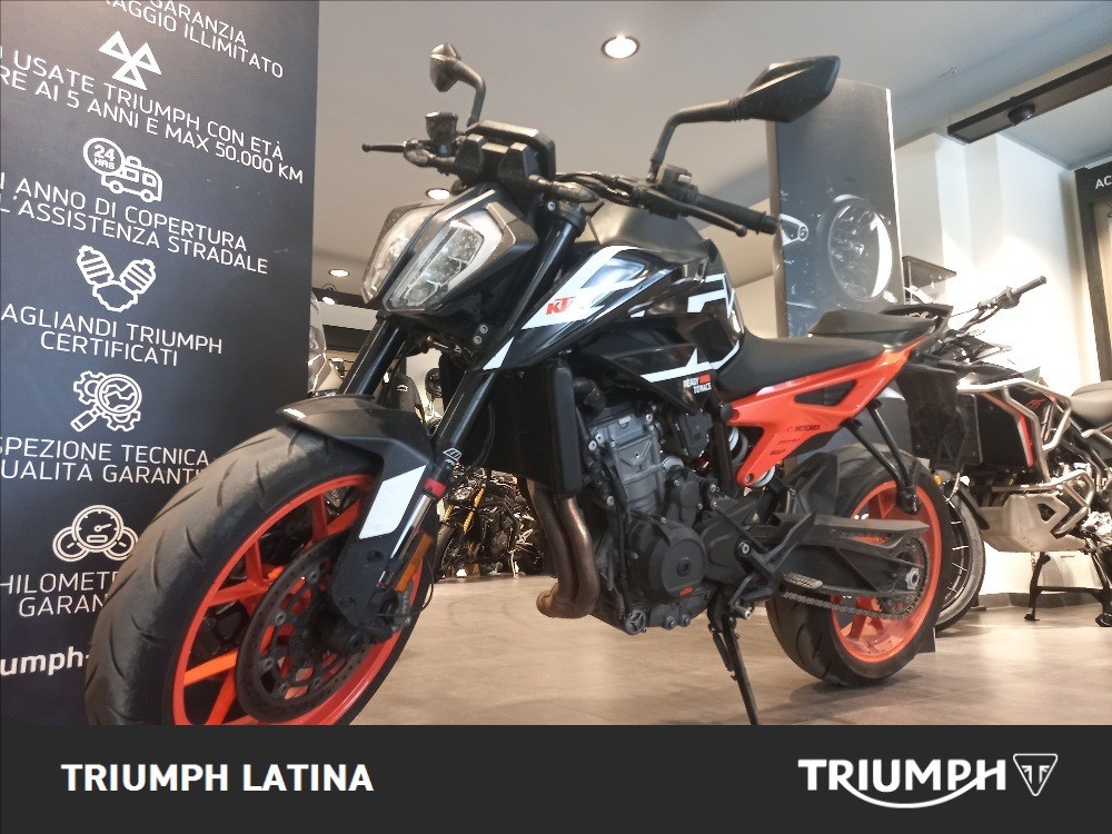 KTM 890 Duke GP