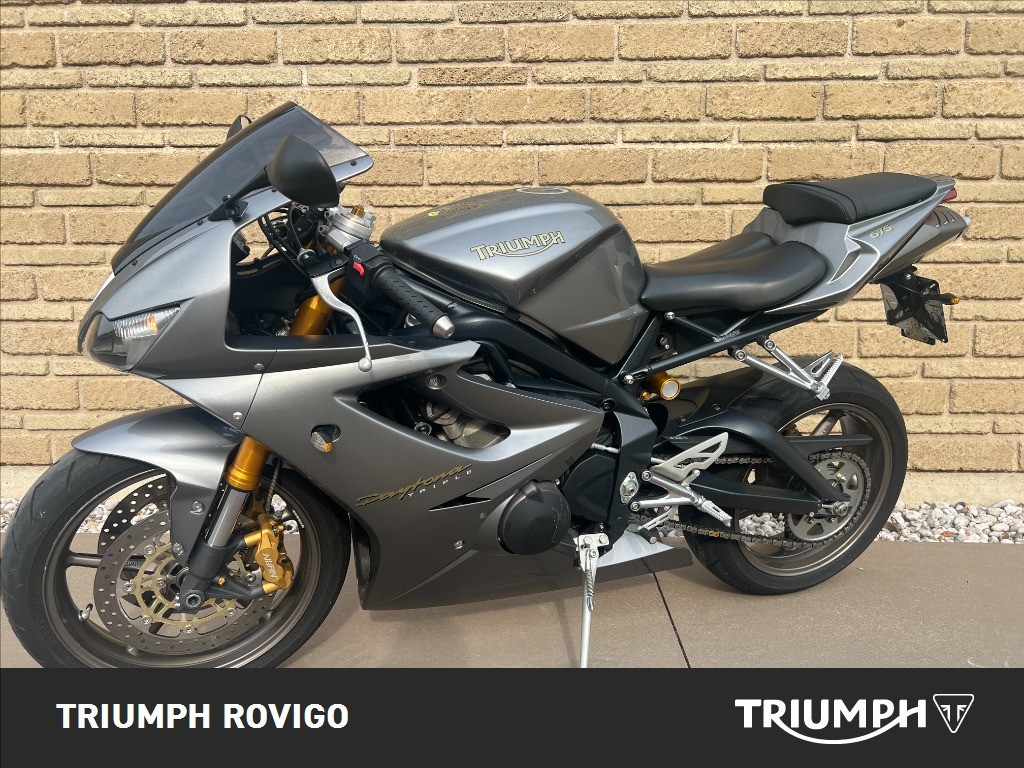 TRIUMPH Daytona 675 Triple