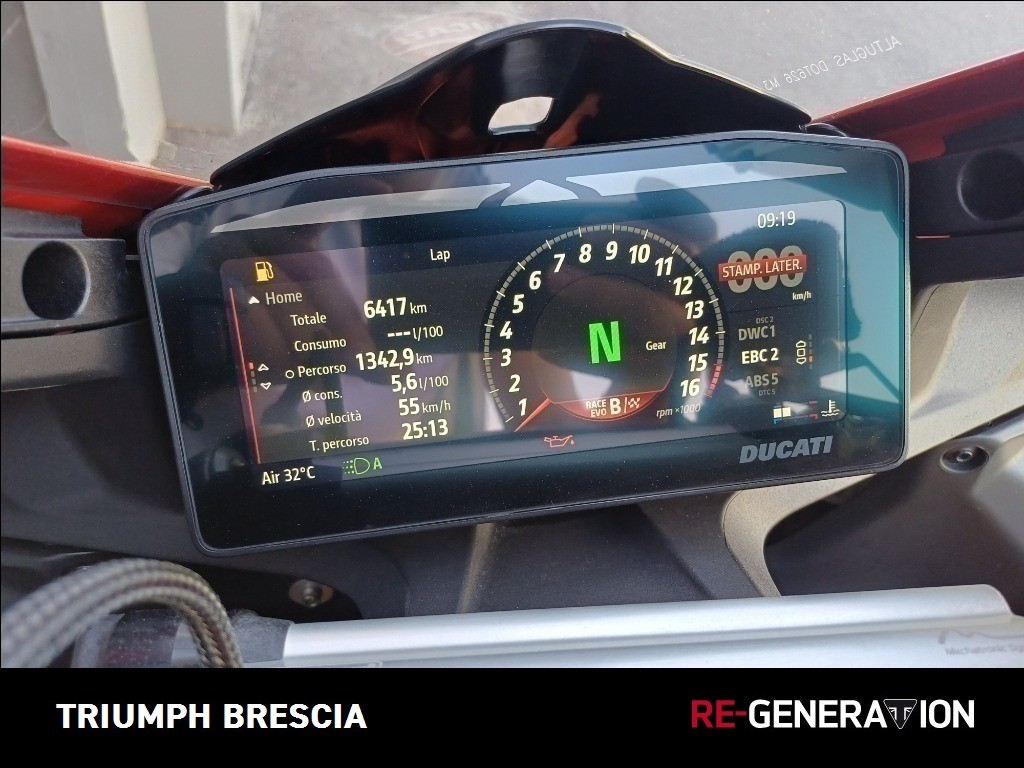 DUCATI Panigale V4 1100 S