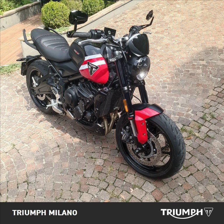 TRIUMPH Trident 660 Diablo Red / Sapphire Black Abs