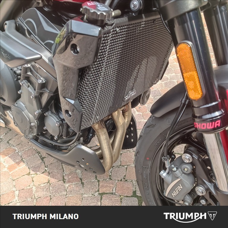 TRIUMPH Trident 660 Diablo Red / Sapphire Black Abs