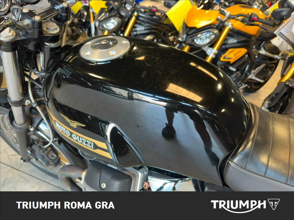 MOTO GUZZI V7 750 Classic