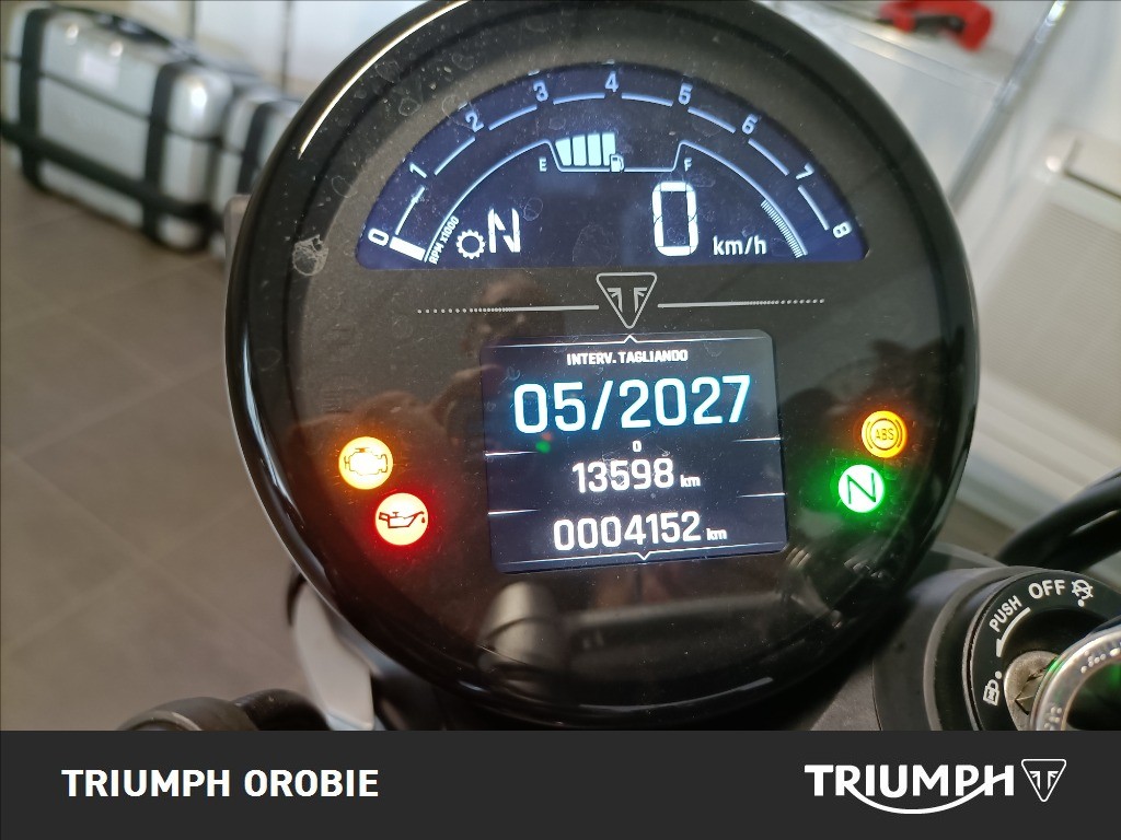 TRIUMPH Speed Twin 900 Abs #4