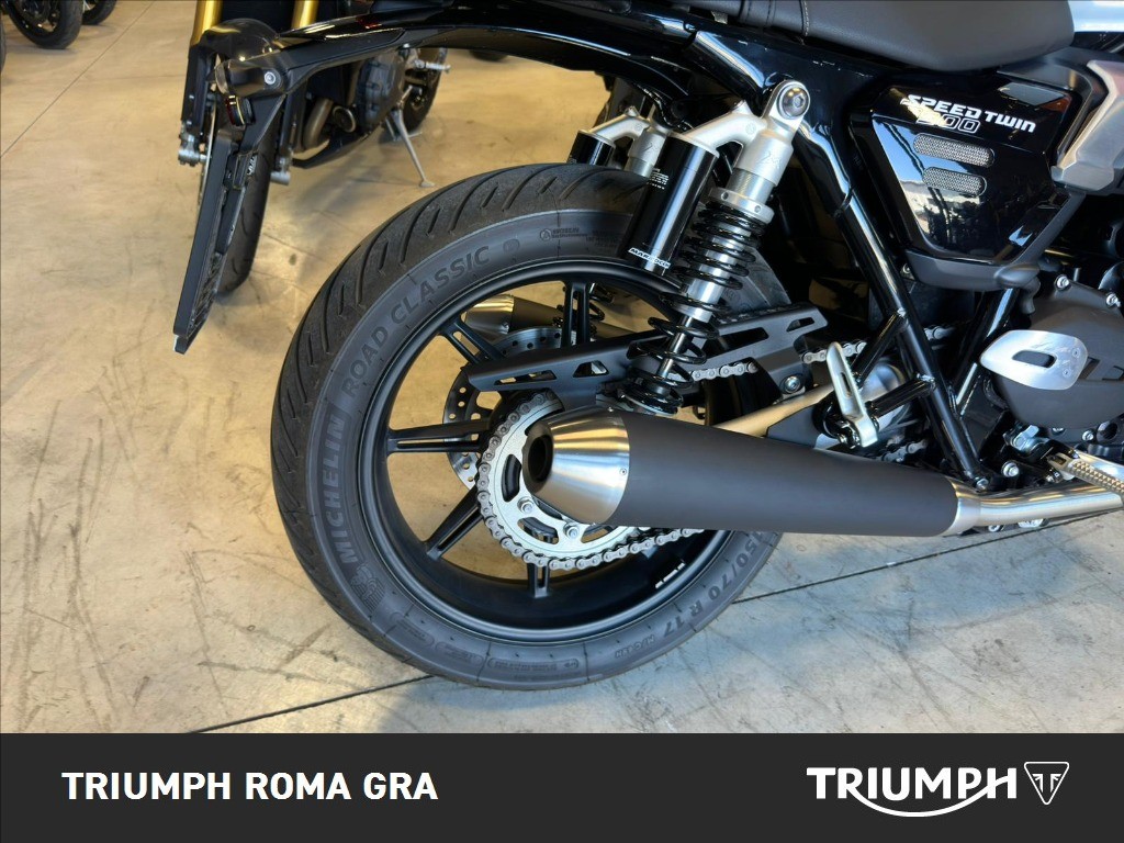 TRIUMPH Speed Twin 900 Pure White/Blue/Orange Abs