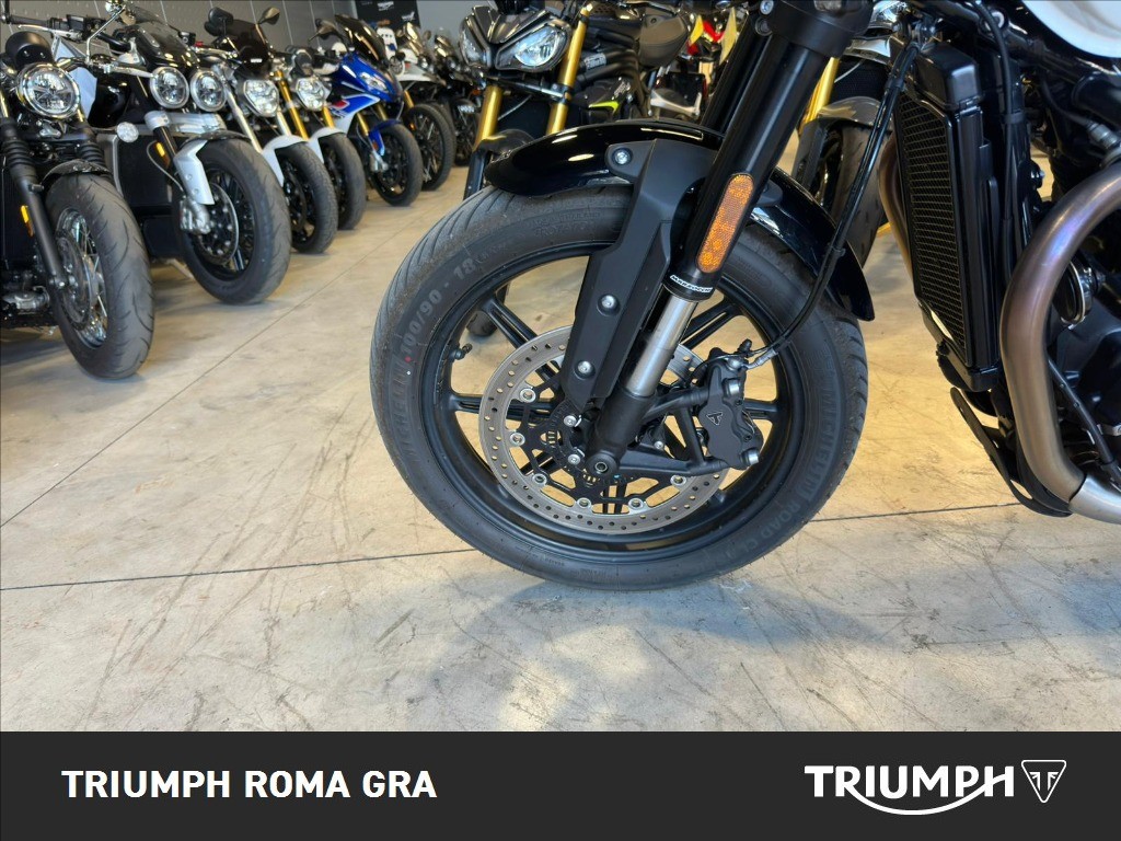 TRIUMPH Speed Twin 900 Pure White/Blue/Orange Abs