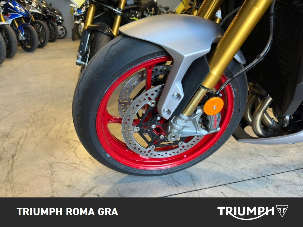 TRIUMPH Street Triple 765 RX