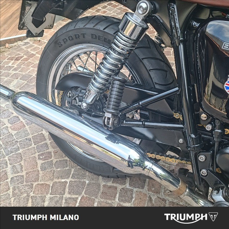 TRIUMPH Bonneville 865 T100 Black