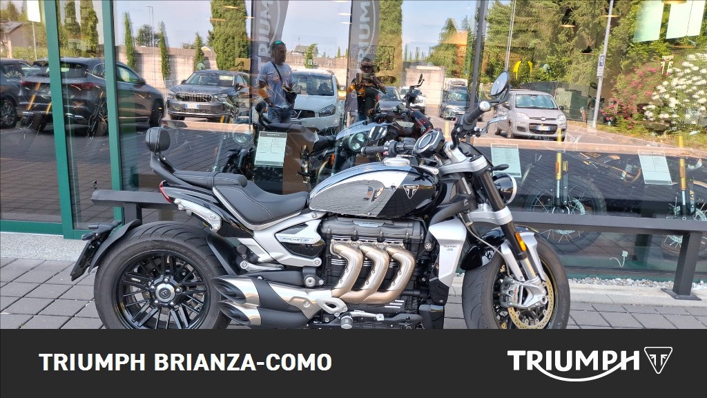 TRIUMPH Rocket III 2500 R Chrome Edition #0