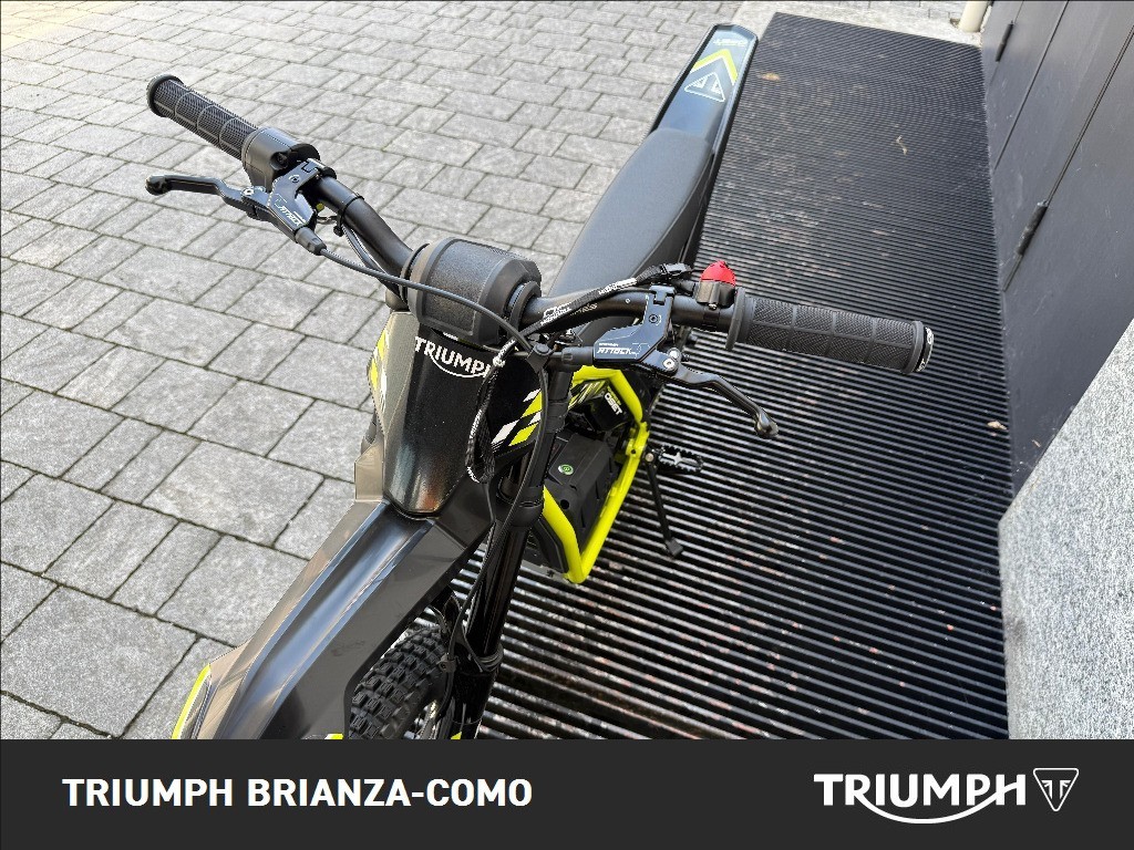 TRIUMPH TXP 16  #4