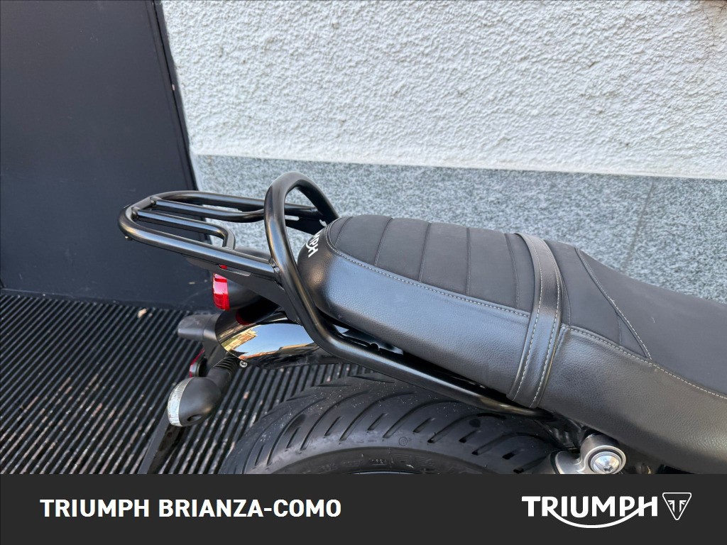 TRIUMPH Street Twin 900 