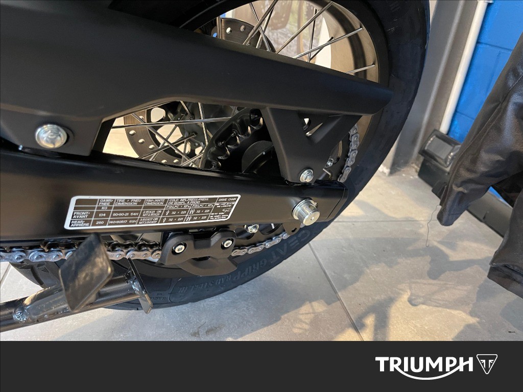 ROYAL ENFIELD Himalayan 450 Summit Kamet White Tubeless Abs