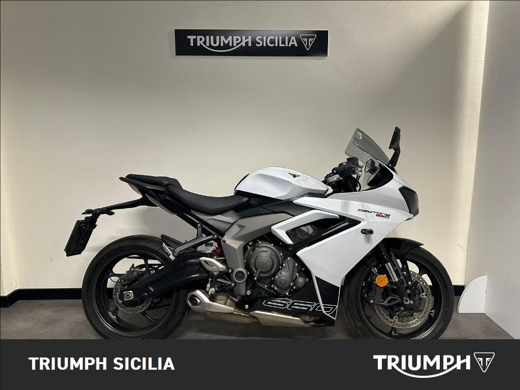 TRIUMPH Daytona 660 Abs