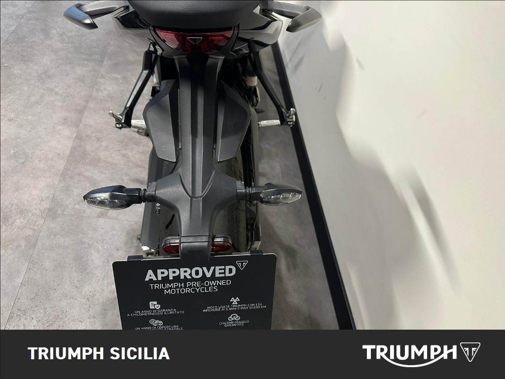 TRIUMPH Daytona 660 Abs