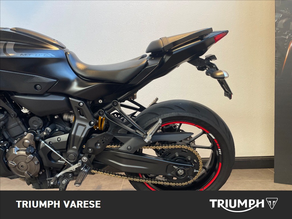 YAMAHA MT-07 690 Abs