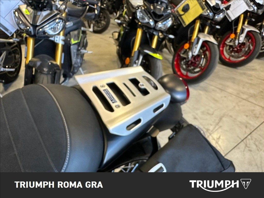 TRIUMPH Scrambler 900 Matt Khaki Abs E5+