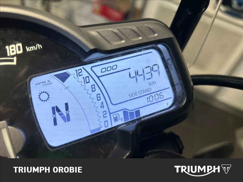TRIUMPH Speed 400 Abs