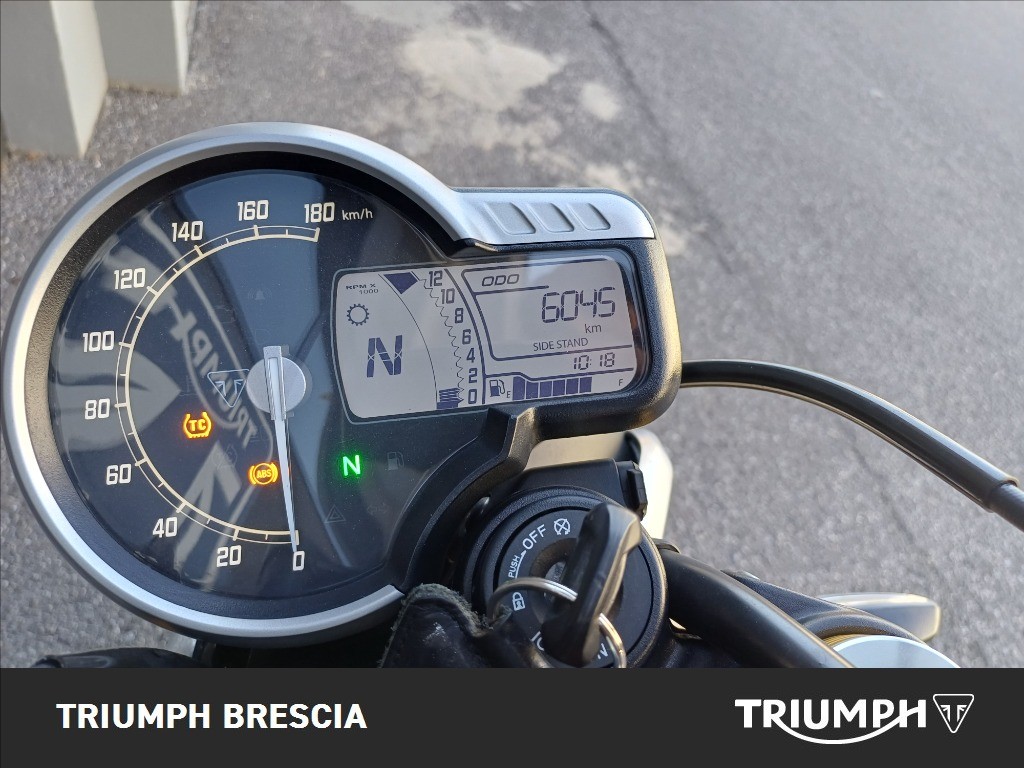 TRIUMPH Speed 400 Abs