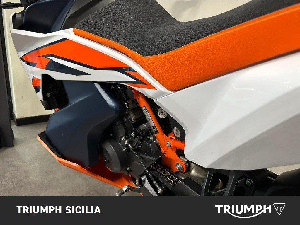 KTM 890 Adventure R