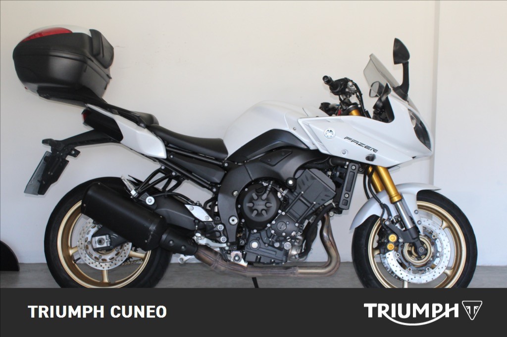 YAMAHA Fazer 8 780 