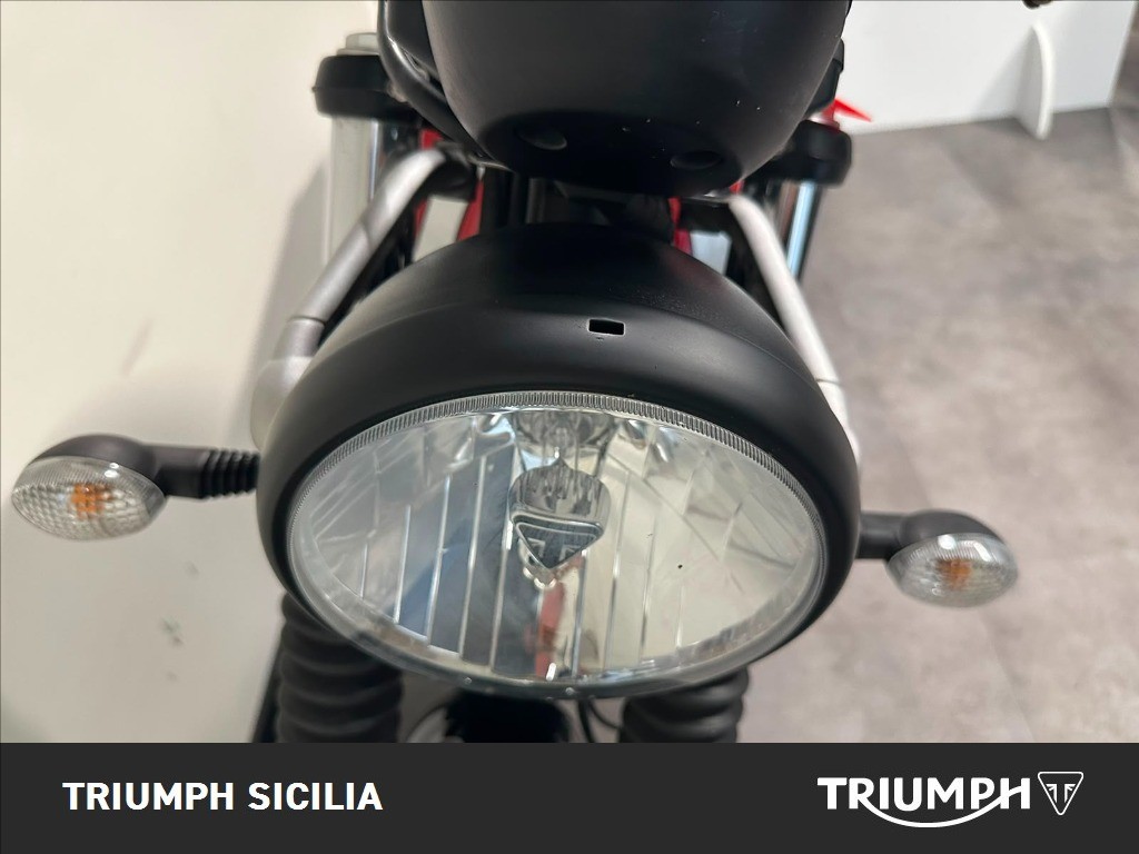 TRIUMPH Street Scrambler 900 