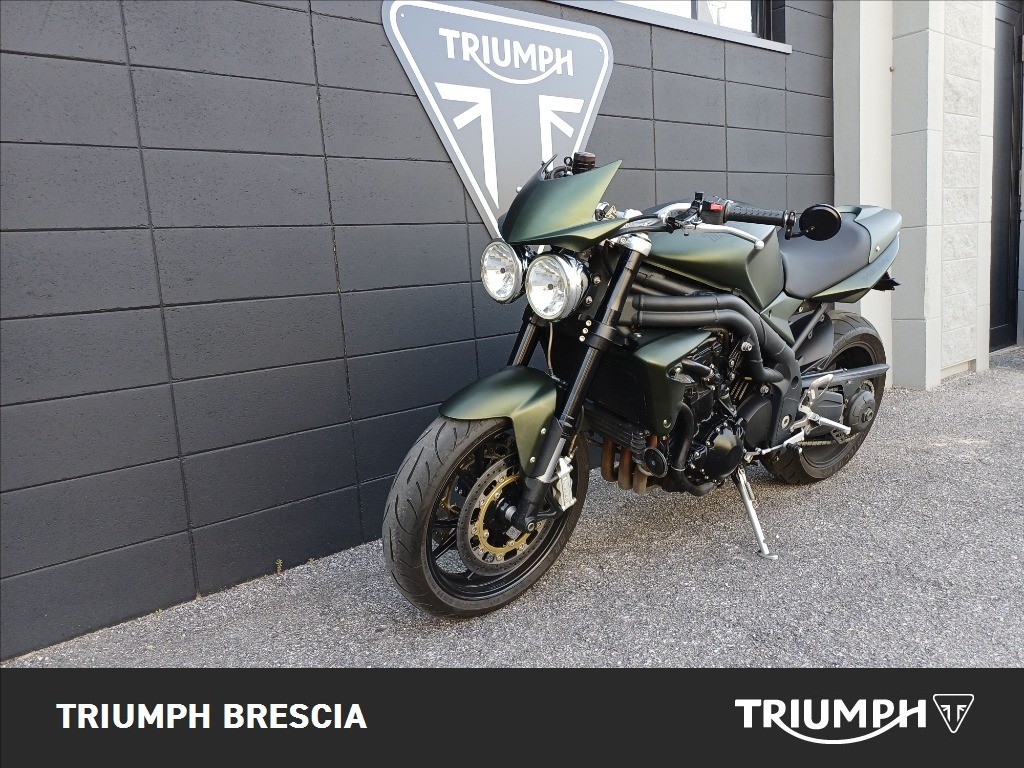 TRIUMPH Speed Triple 1050 