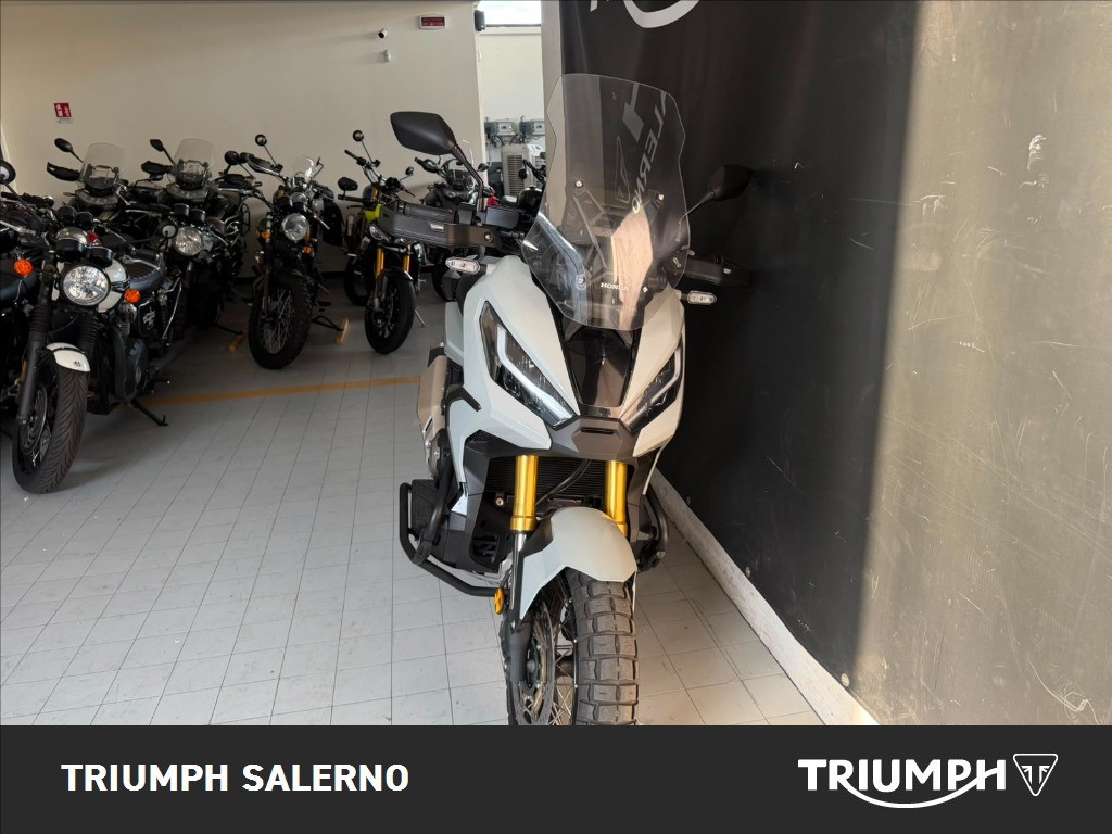 HONDA X-ADV 750 DCT Abs