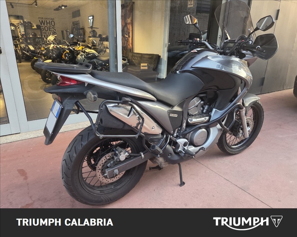 HONDA Transalp 700 