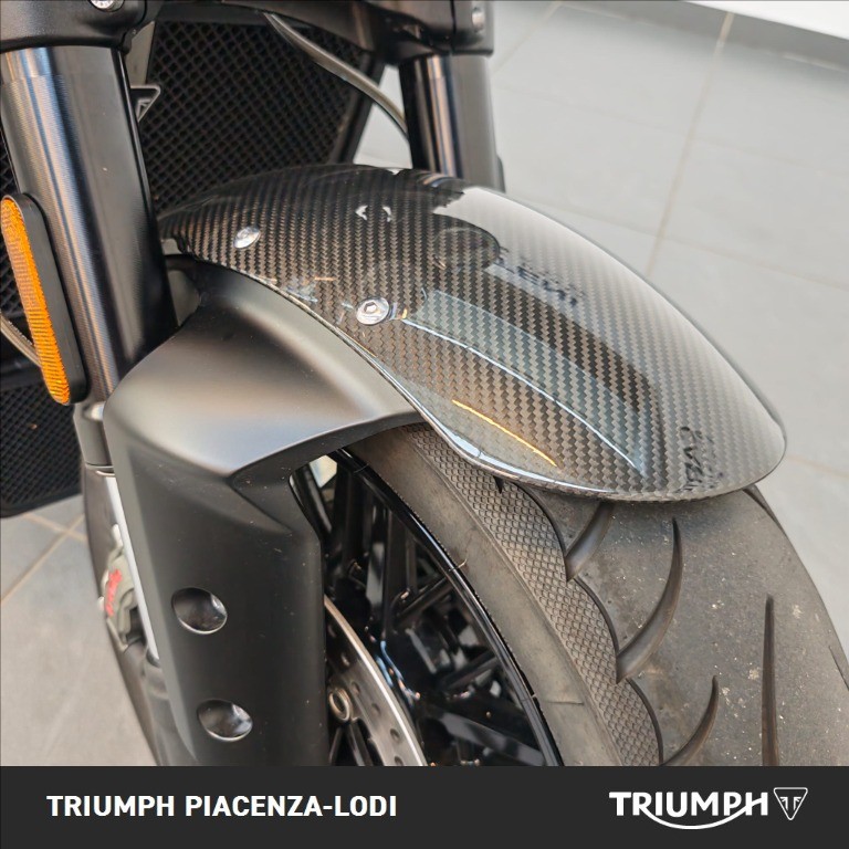 TRIUMPH Rocket III 2500 R Black