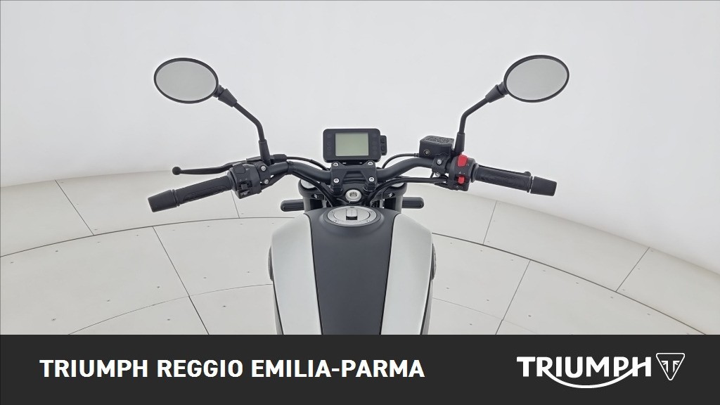 BENELLI Leoncino 125 