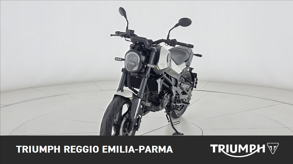 BENELLI Leoncino 125 