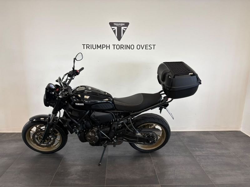 YAMAHA XSR 700 Abs