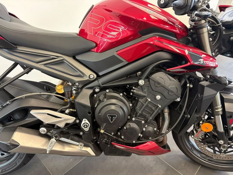 TRIUMPH Street Triple 765 RS