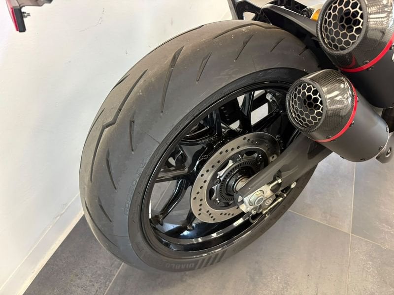 DUCATI Monster SP 937 