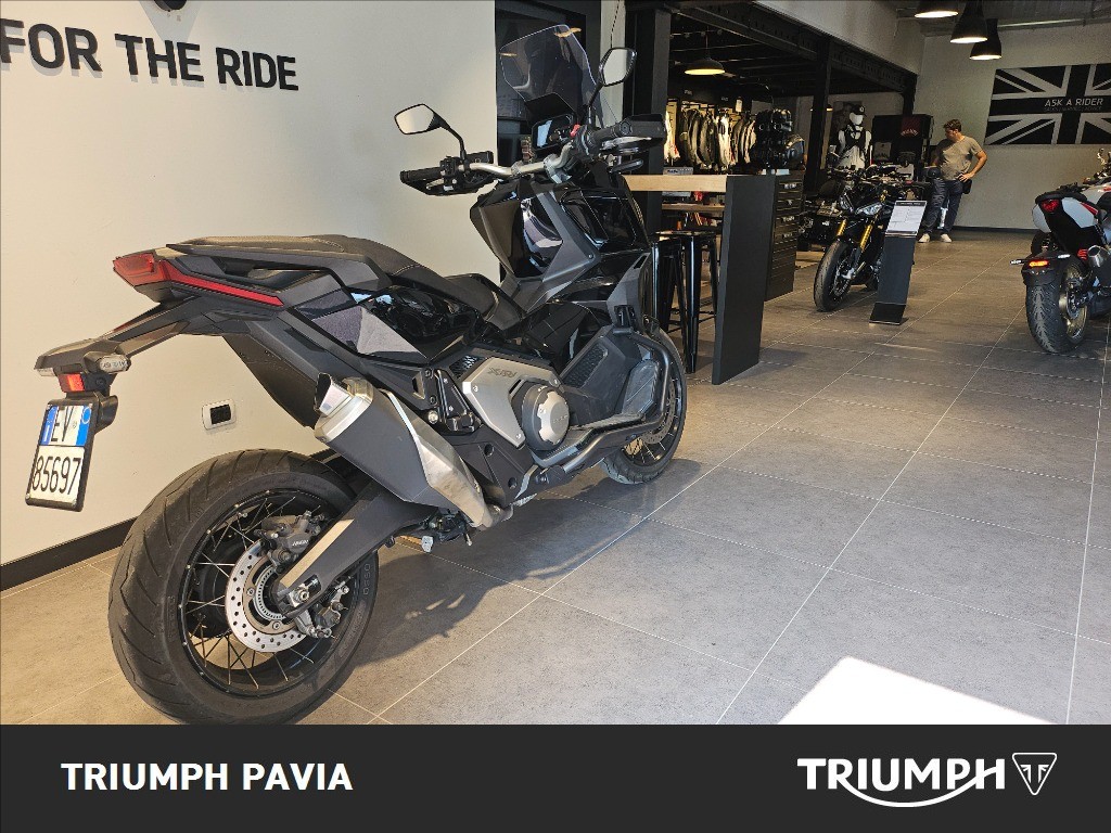 HONDA X-ADV 750 DCT Abs