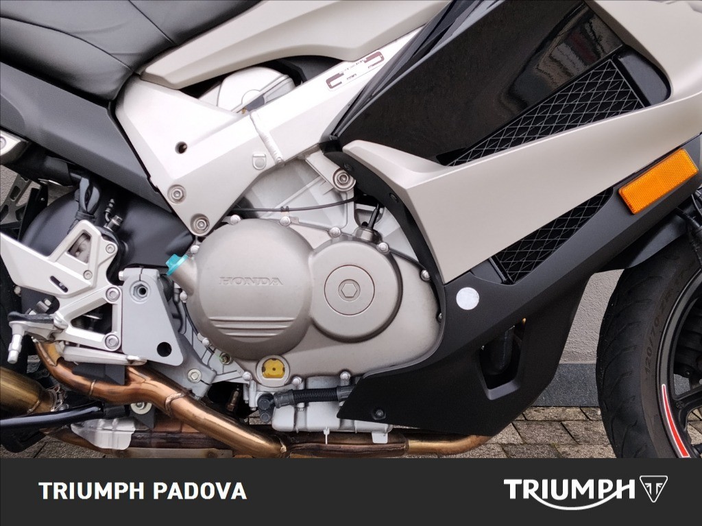 HONDA Crossrunner 800 Abs