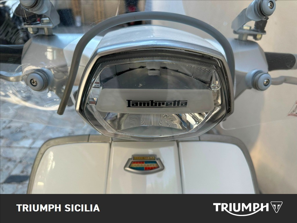 LAMBRETTA ITALIA V200 Special 