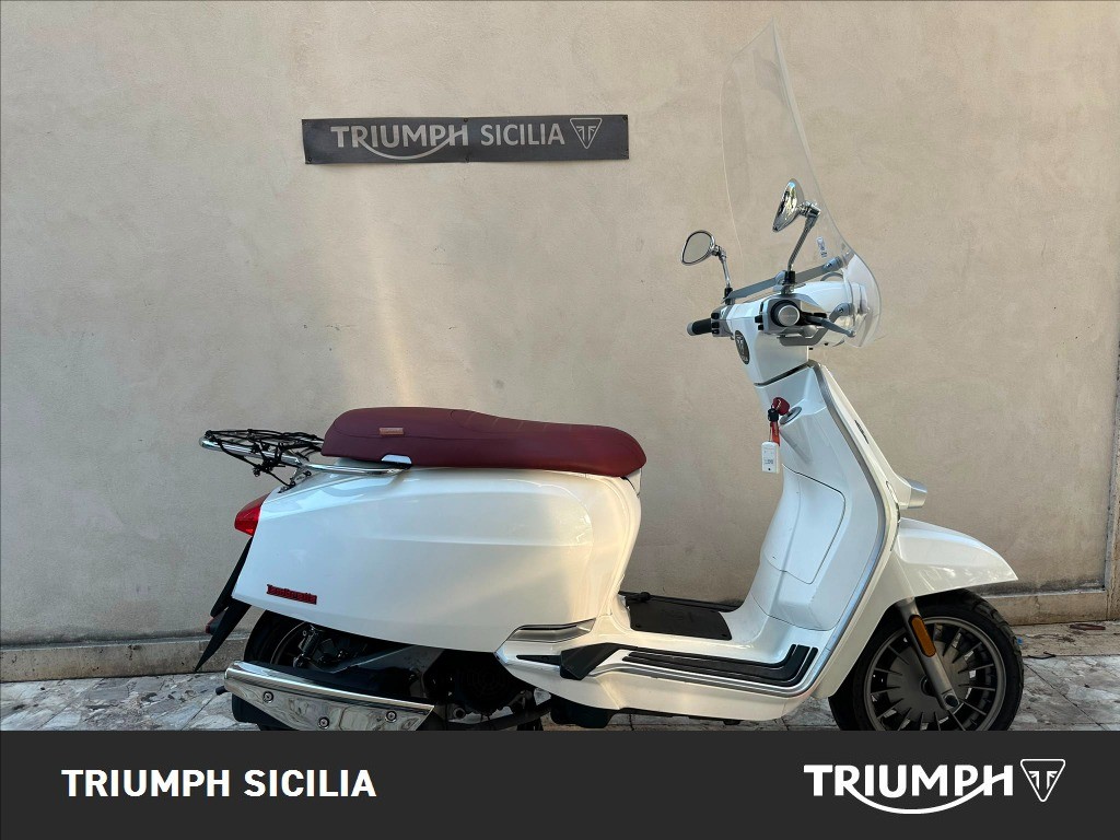LAMBRETTA ITALIA V200 Special 