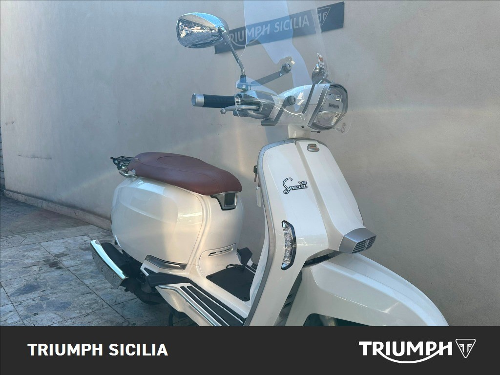 LAMBRETTA ITALIA V200 Special 