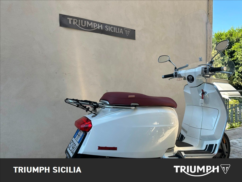 LAMBRETTA ITALIA V200 Special 