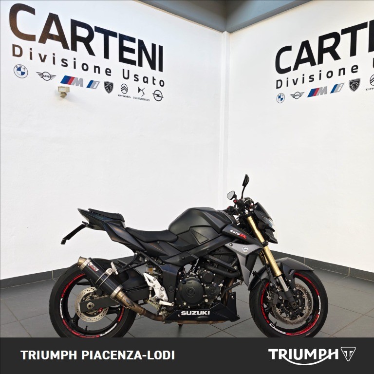 SUZUKI GSR 750 Abs