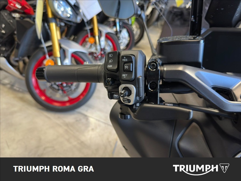YAMAHA T-Max 560 Tech Abs