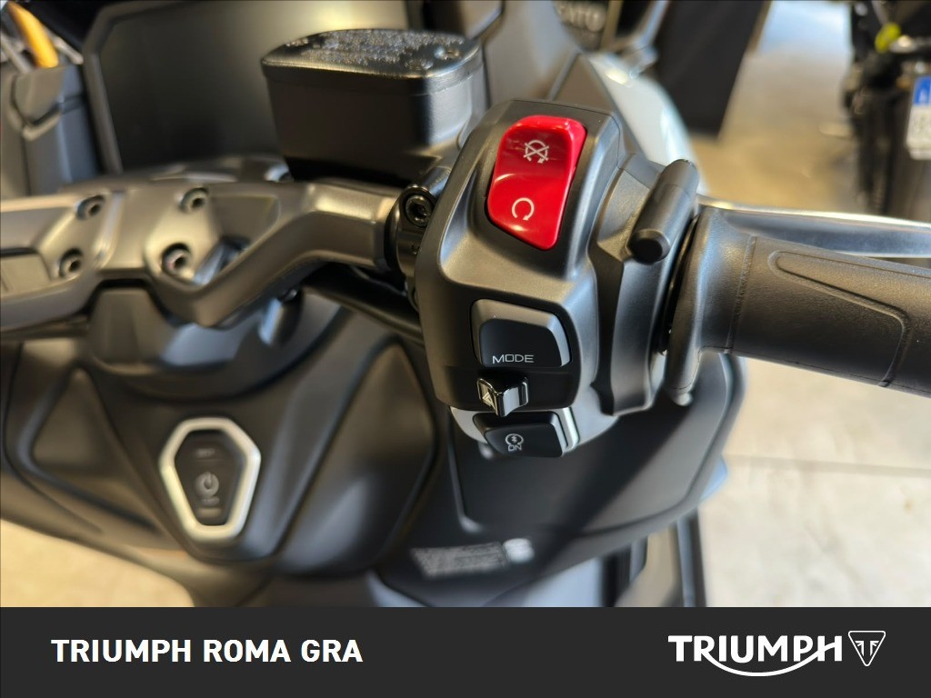 YAMAHA T-Max 560 Tech Abs