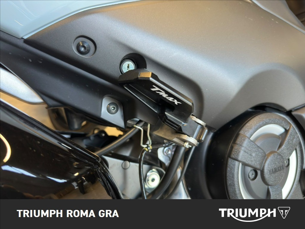 YAMAHA T-Max 560 Tech Abs