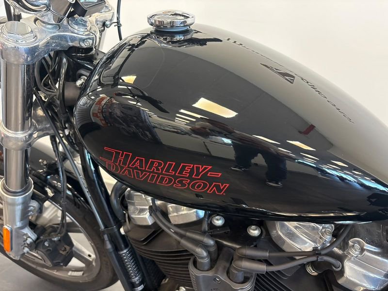 HARLEY-DAVIDSON Softail Standard 107 1745 1.8 Vivid Black