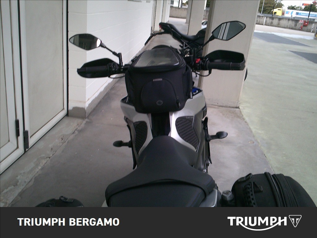 YAMAHA MT-09 850 SP Abs