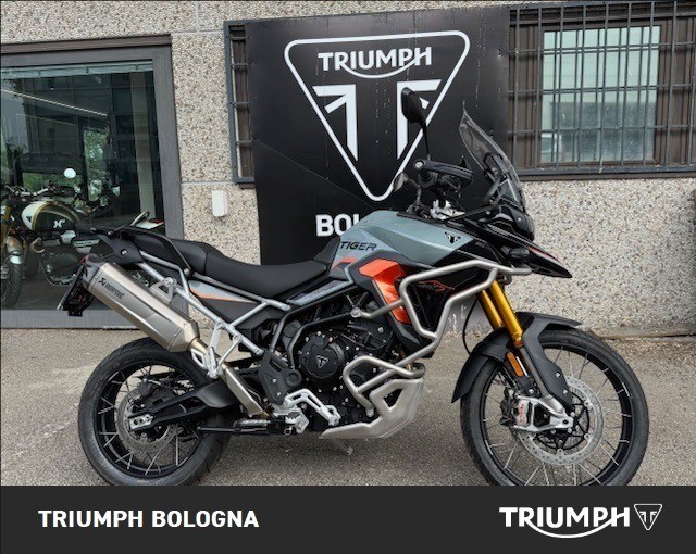 TRIUMPH Tiger 900 Desert Edition