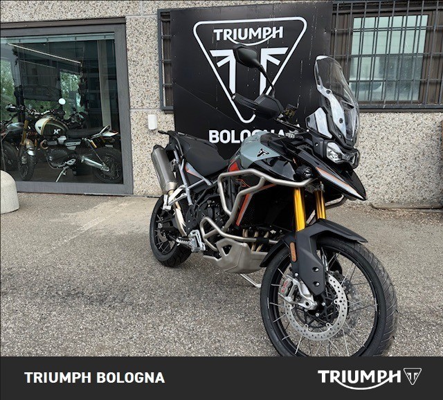 TRIUMPH Tiger 900 Desert Edition