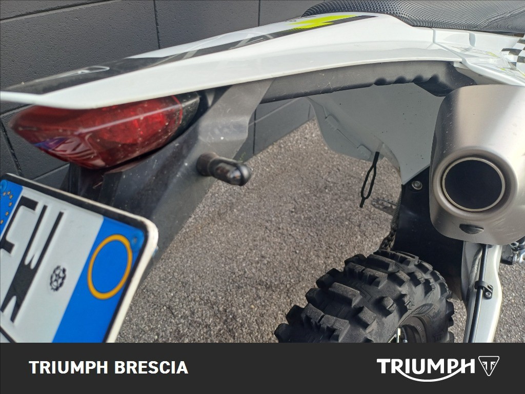 TRIUMPH TF 250 E Abs