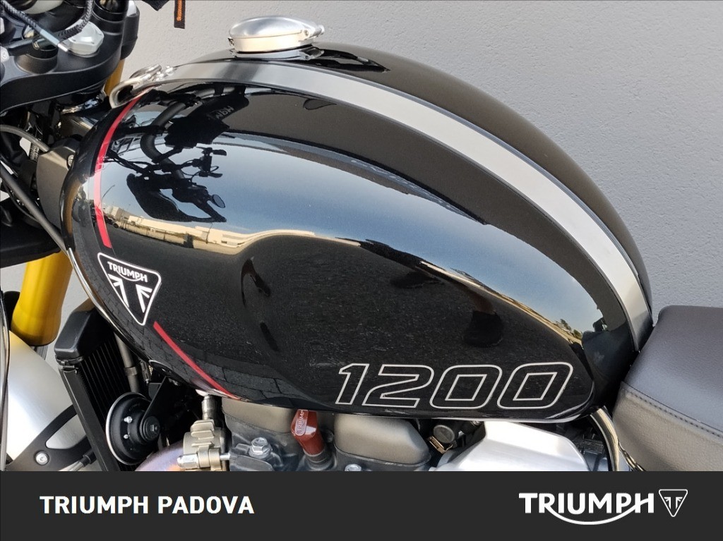 TRIUMPH Scrambler 1200 XE Phantom Black Storm Grey Abs